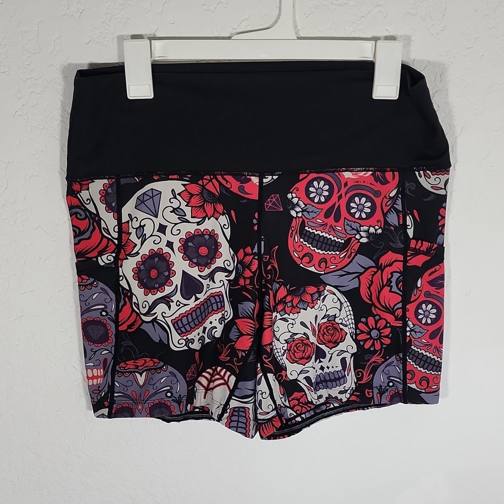 Constantly Varied Gear Women's‎ Athletic Shorts Skull Print Black Red